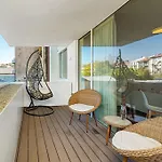 Bombarda V By Innkeeper * Oporto