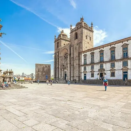 Bombarda V By Innkeeper Porto